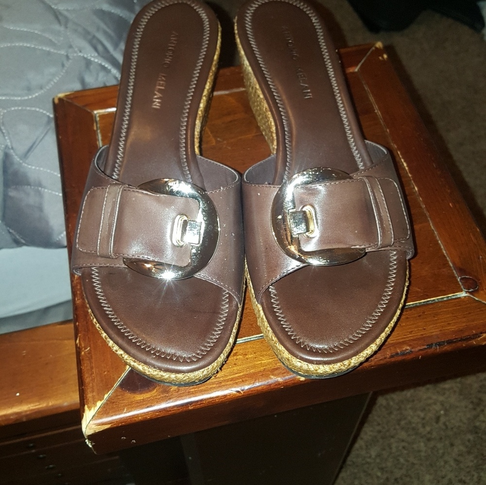 Antonio Melanie wedge slide on